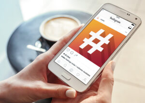 Como-usar-hashtags-do-Instagram 8 Dicas poderosas  O Instagram está no topo da cadeia alimentar da mídia social, e todo ninja do IG sabe que as hashtags são o negócio real.